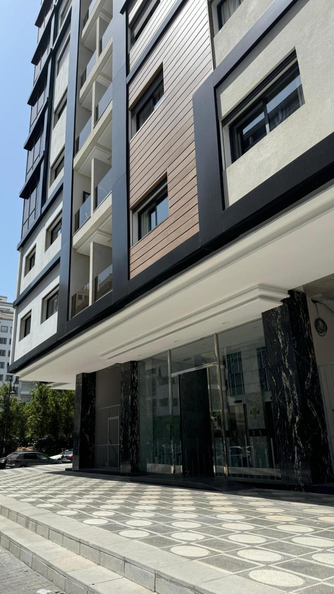 Sirena Pearl Cornice * Tangeri